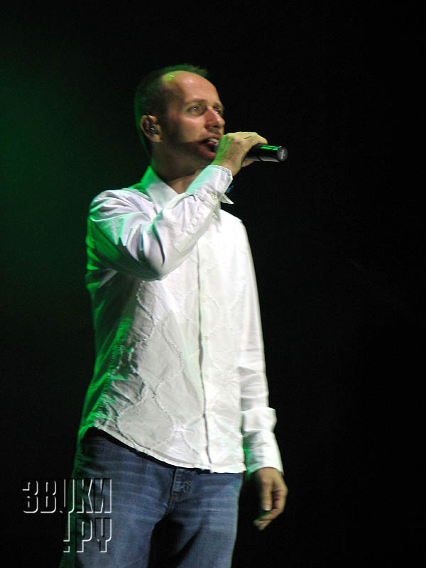 Выступление на фестивале Sziget-2004
