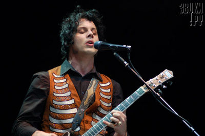 Raconteurs