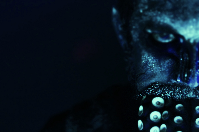 BLACK LIGHT BURNS