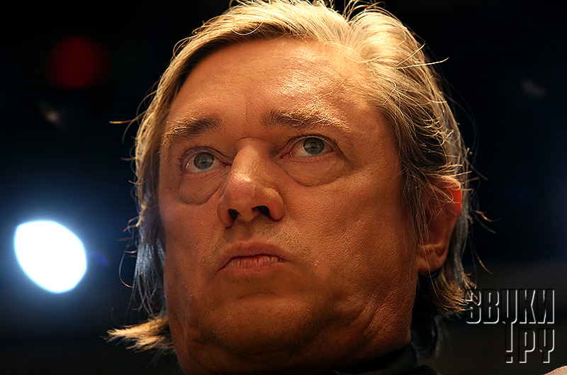 EINSTURZENDE NEUBAUTEN in Yotaspace